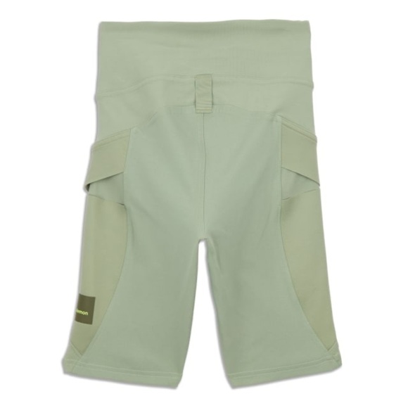LULULEMON Cargo Super-High-Rise Hiking Short 8" - Picture 7 of 13